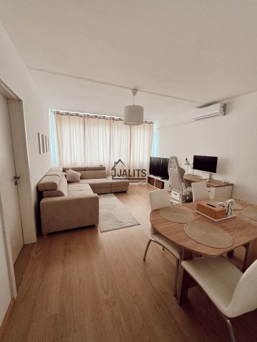 Eladó panellakás, Budapesten, XXI. kerületben 61 M Ft, 2 szobás