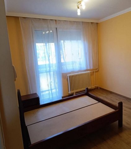 Kiadó panellakás, albérlet, Debrecenben 165 E Ft / hó, 2 szobás