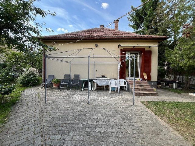 Eladó családi ház, Budapesten, XVII. kerületben 86.5 M Ft
