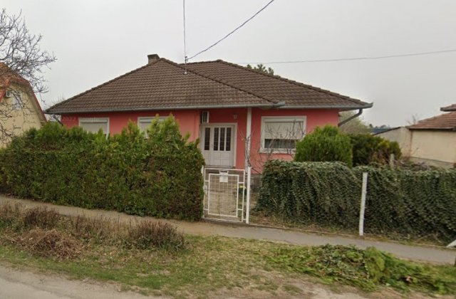 Eladó családi ház, Győrött 84.9 M Ft, 6 szobás