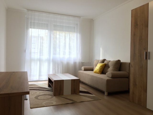 Kiadó panellakás, albérlet, Miskolcon 150 E Ft / hó, 2 szobás