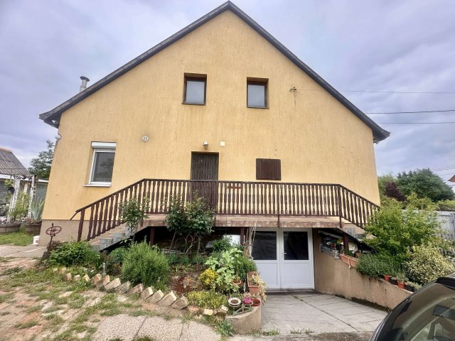 Eladó családi ház, Ceglédbercelen 75 M Ft, 3 szobás
