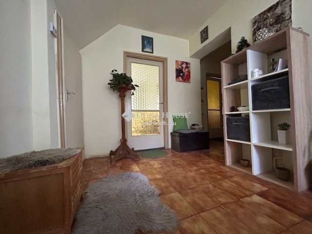 Eladó családi ház, Görcsönyben 61.99 M Ft, 3+1 szobás
