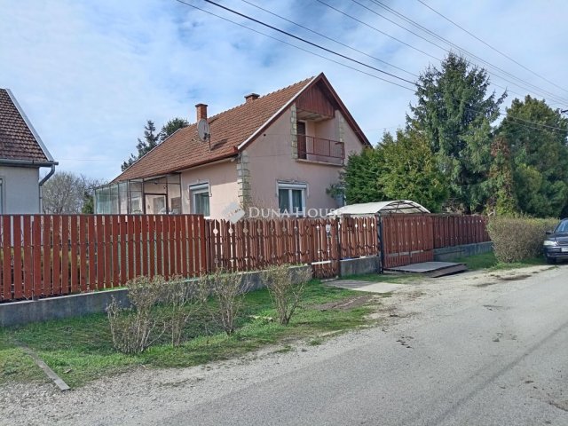 Eladó családi ház, Monorierdőn 69.9 M Ft, 3 szobás