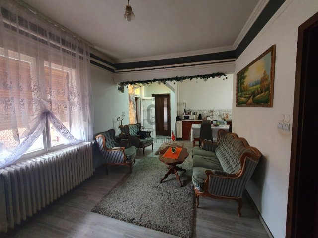 Eladó családi ház, Nagykőrösön 29.5 M Ft, 3 szobás
