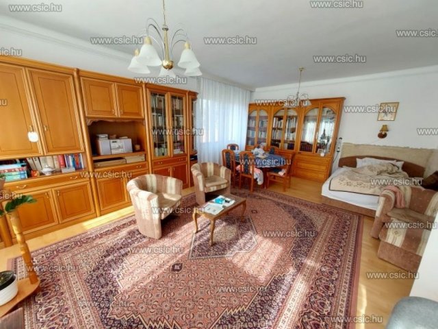 Eladó családi ház, Pátyon 136.4 M Ft, 6 szobás