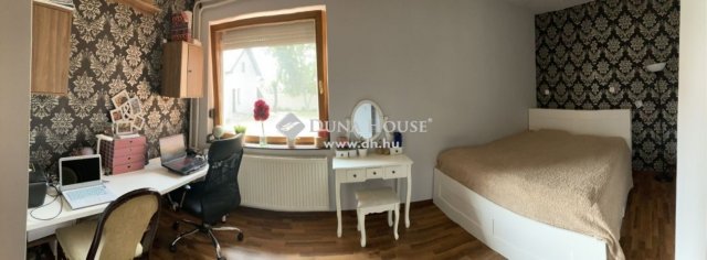 Eladó családi ház, Tökölön 99.9 M Ft, 5 szobás