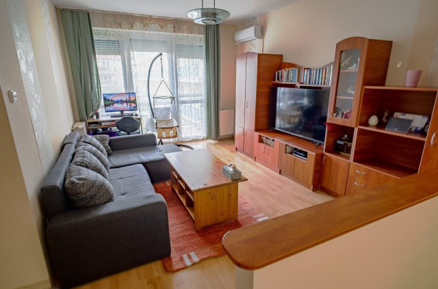 Kiadó téglalakás, albérlet, Győrött 180 E Ft / hó, 1+2 szobás