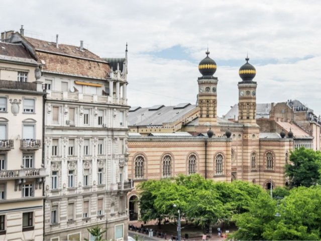 Eladó téglalakás, Budapesten, V. kerületben 250 M Ft, 3 szobás