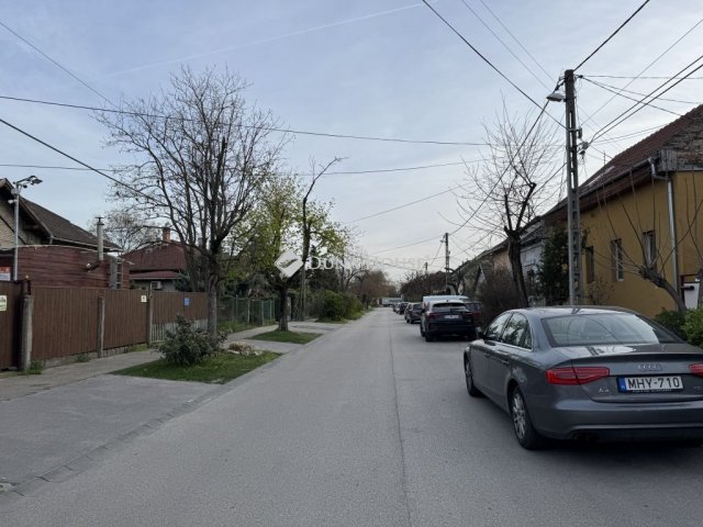 Eladó családi ház, Budapesten, XXI. kerületben 18.99 M Ft