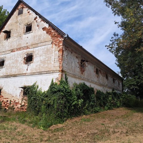 Eladó családi ház, Szőkedencsen 24.9 M Ft, 1 szobás