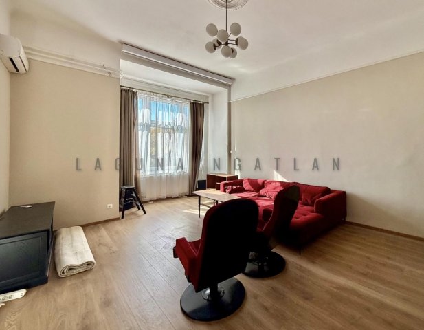 Kiadó téglalakás, albérlet, Budapesten, I. kerületben, 3 szobás