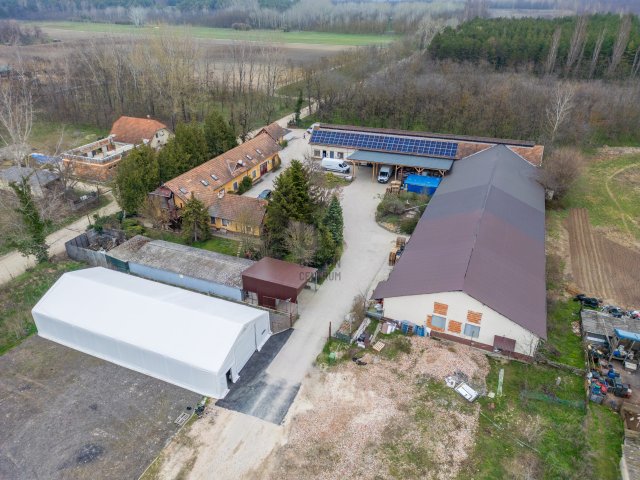 Eladó iroda, Bugyin 480 M Ft / költözzbe.hu