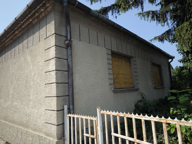 Eladó családi ház, Győrújbaráton 29.9 M Ft, 3 szobás