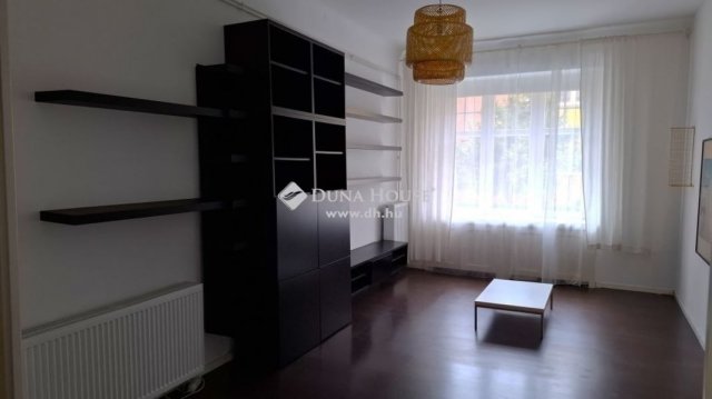 Eladó téglalakás, Budapesten, I. kerületben 109.9 M Ft, 2 szobás
