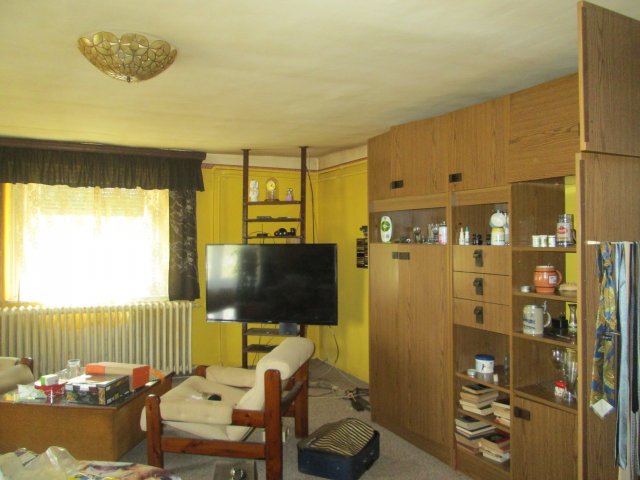 Eladó családi ház, Királyegyházán 30 M Ft, 2 szobás