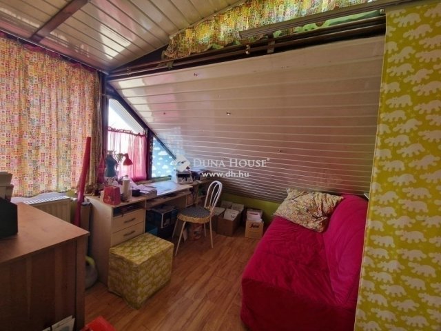 Eladó családi ház, Budapesten, XVI. kerületben 114.9 M Ft