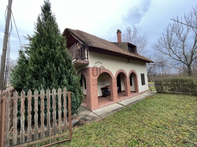 Eladó családi ház, Balmazújvárosban 29.9 M Ft, 4 szobás