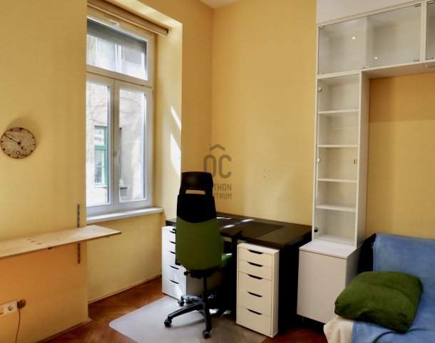 Eladó téglalakás, Budapesten, VI. kerületben 71 M Ft, 2 szobás