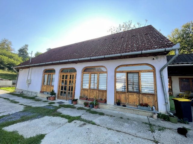 Eladó családi ház, Sárhidán 29.9 M Ft / költözzbe.hu