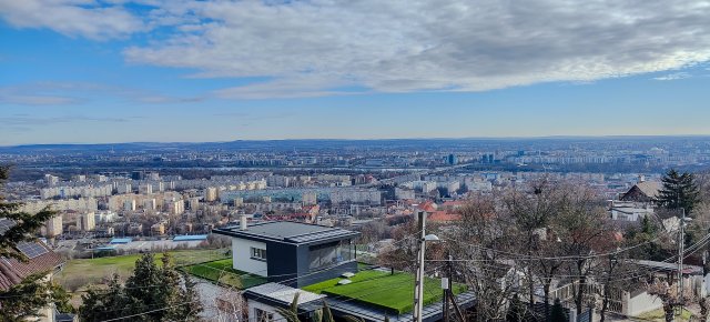 Eladó téglalakás, Budapesten, III. kerületben, Nyereg úton