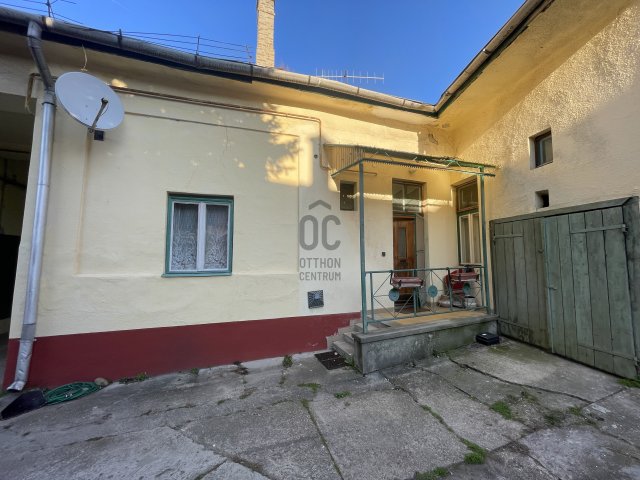 Eladó téglalakás, Kecskeméten 79 M Ft, 2 szobás