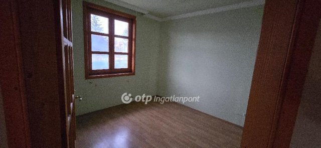 Eladó ipari ingatlan, Debrecenben 370 M Ft / költözzbe.hu