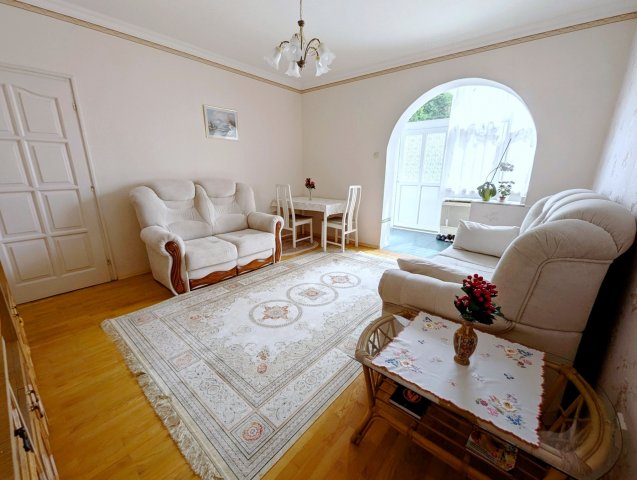 Eladó családi ház, Budapesten, XVIII. kerületben 58 M Ft