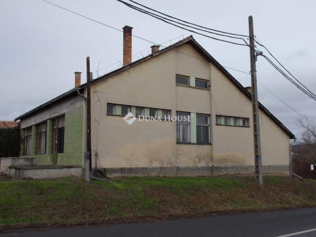 Eladó üzlethelyiség, Galgagután 19 M Ft / költözzbe.hu
