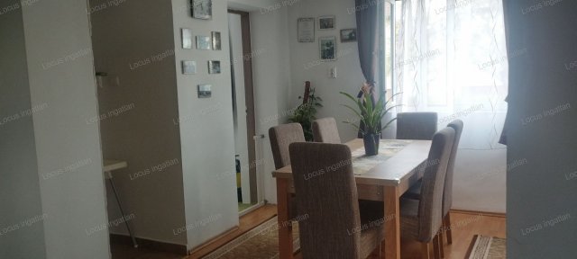 Eladó családi ház, Törökszentmiklóson 21 M Ft, 2 szobás