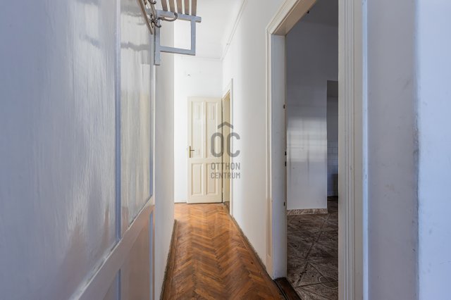 Eladó téglalakás, Budapesten, V. kerületben 159.9 M Ft, 4 szobás