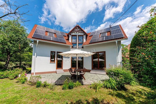 Eladó családi ház, Budapesten, XI. kerületben 319 M Ft, 5 szobás