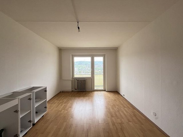 Eladó panellakás, Budapesten, III. kerületben 31.9 M Ft, 1 szobás