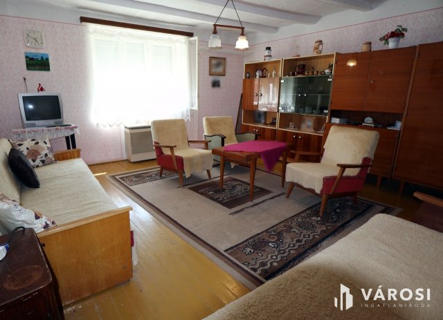 Eladó családi ház, Mezőkovácsházán 5.4 M Ft, 3 szobás