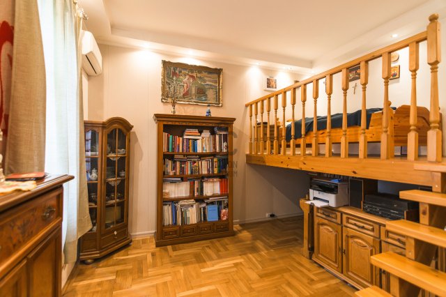 Eladó téglalakás, Budapesten, III. kerületben 39.95 M Ft
