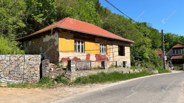 Eladó családi ház, Miskolcon 14.9 M Ft, 3 szobás