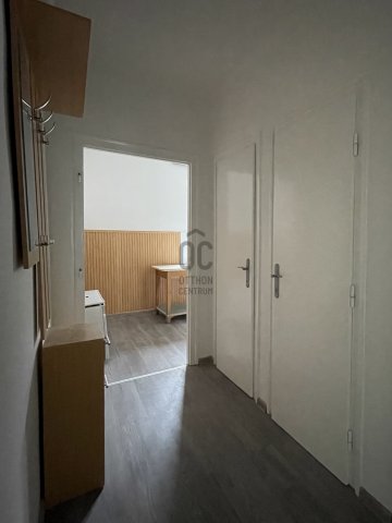 Eladó téglalakás, Győrött 49.9 M Ft, 3 szobás