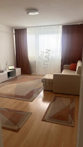 Kiadó panellakás, albérlet, Budapesten, X. kerületben, 3 szobás