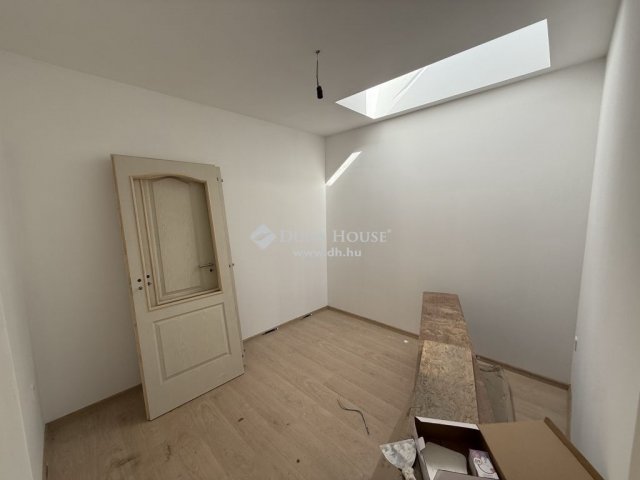 Eladó téglalakás, Budapesten, XIX. kerületben 44.9 M Ft