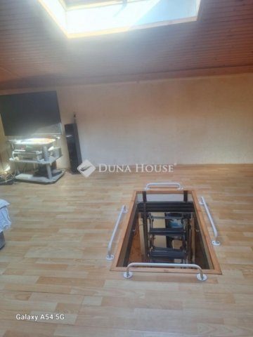 Eladó családi ház, Budapesten, XX. kerületben 28.5 M Ft