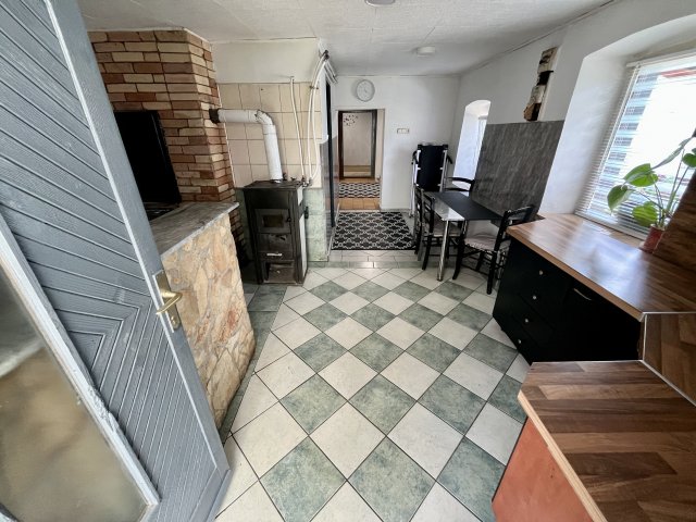 Eladó családi ház, Pusztavámon 23.9 M Ft, 2+1 szobás