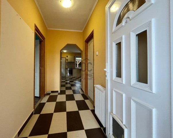 Eladó ikerház, Monorierdőn 66.9 M Ft, 3 szobás