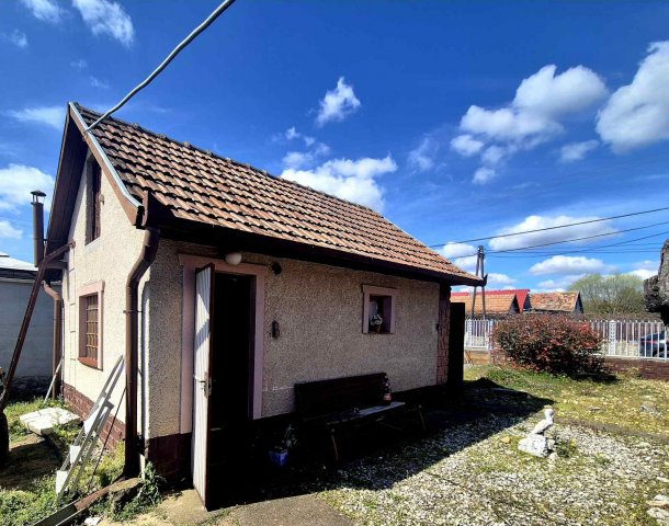 Eladó családi ház, Albertirsán 54.9 M Ft, 2 szobás