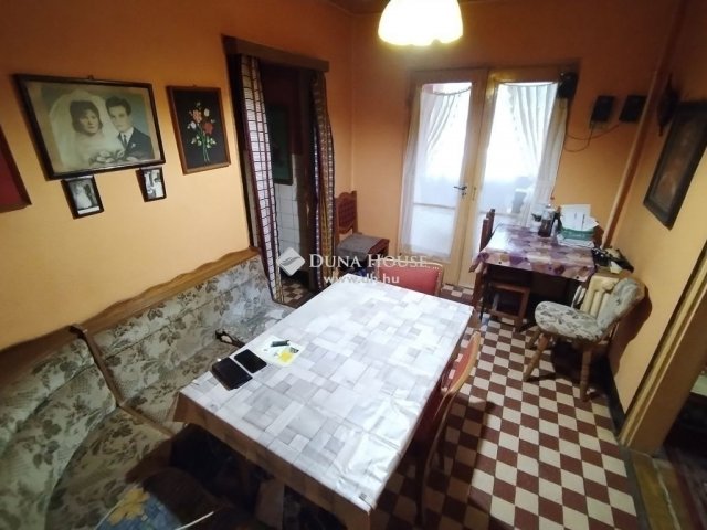 Eladó családi ház, Gyömrőn 49.9 M Ft, 3 szobás