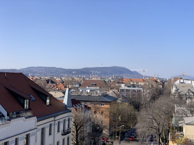 Kiadó téglalakás, albérlet, Budapesten, VI. kerületben