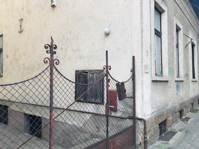 Eladó családi ház, Budapesten, XIX. kerületben, Báthory utcában