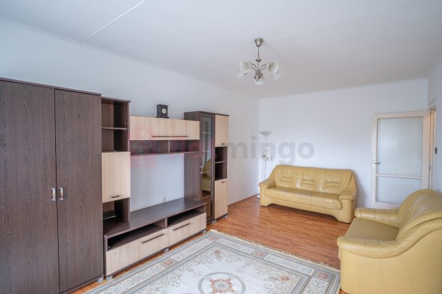 Eladó panellakás, Pécsett 41.9 M Ft, 2 szobás