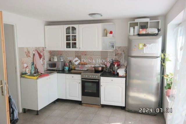 Eladó családi ház, Budapesten, XX. kerületben 84.8 M Ft