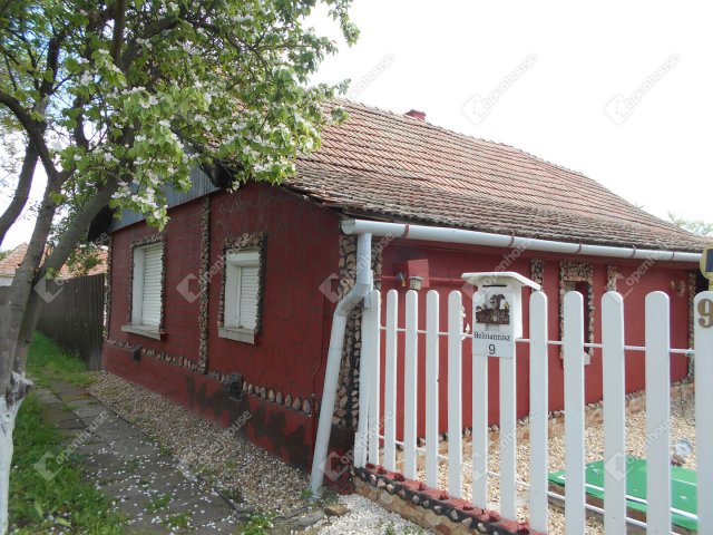 Eladó családi ház, Jászteleken 14.5 M Ft, 3 szobás