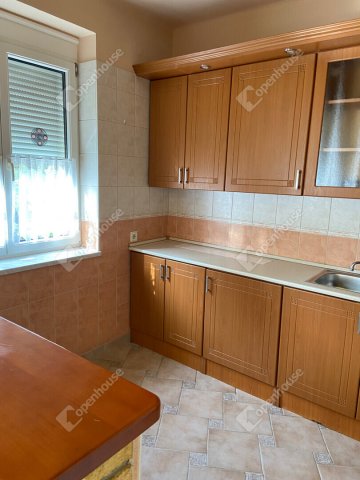 Kiadó téglalakás, albérlet, Győrött 200 E Ft / hó, 2 szobás